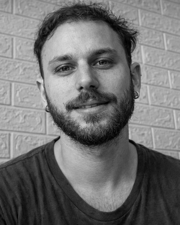 Nicolás Minckas